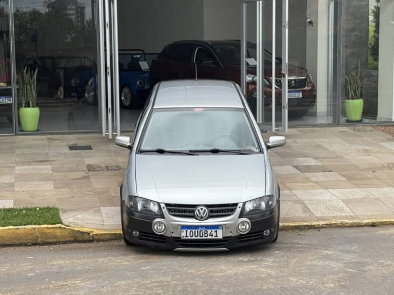 VOLKSWAGEN - GOL - 2008/2009 - Prata - R$ 79.900,00