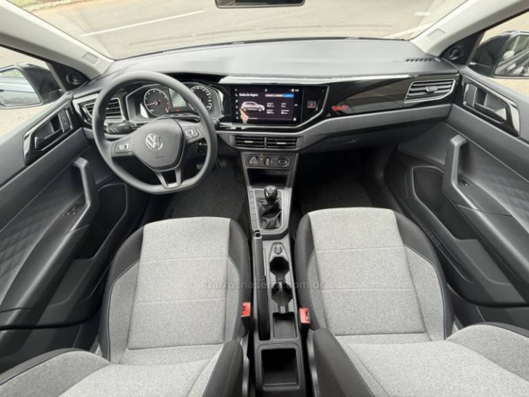 VOLKSWAGEN - POLO - 2024/2025 - Cinza - R$ 88.900,00