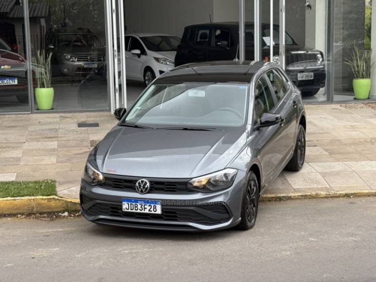 VOLKSWAGEN - POLO - 2024/2025 - Cinza - R$ 88.900,00