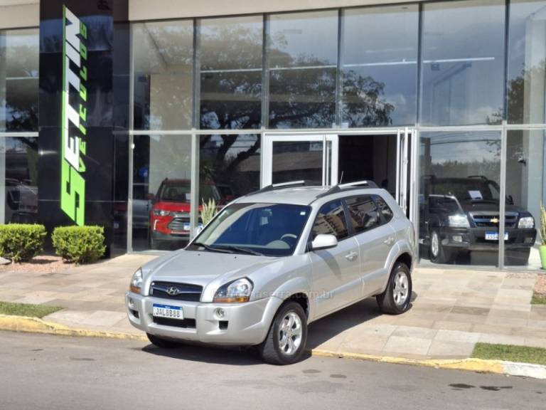 HYUNDAI - TUCSON - 2015/2016 - Prata - R$ 64.900,00