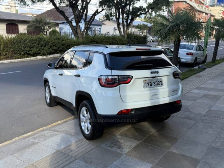 JEEP - COMPASS - 2017/2018 - Branca - R$ 96.900,00