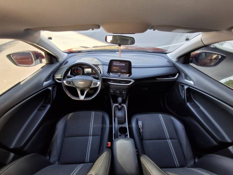 CHEVROLET - TRACKER - 2022/2023 - Vermelha - R$ 112.900,00