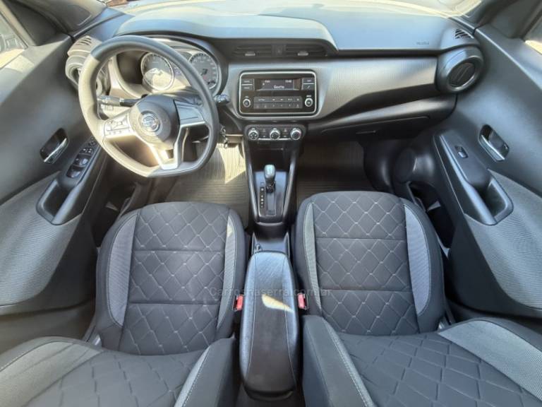 NISSAN - KICKS - 2018/2018 - Cinza - R$ 81.900,00